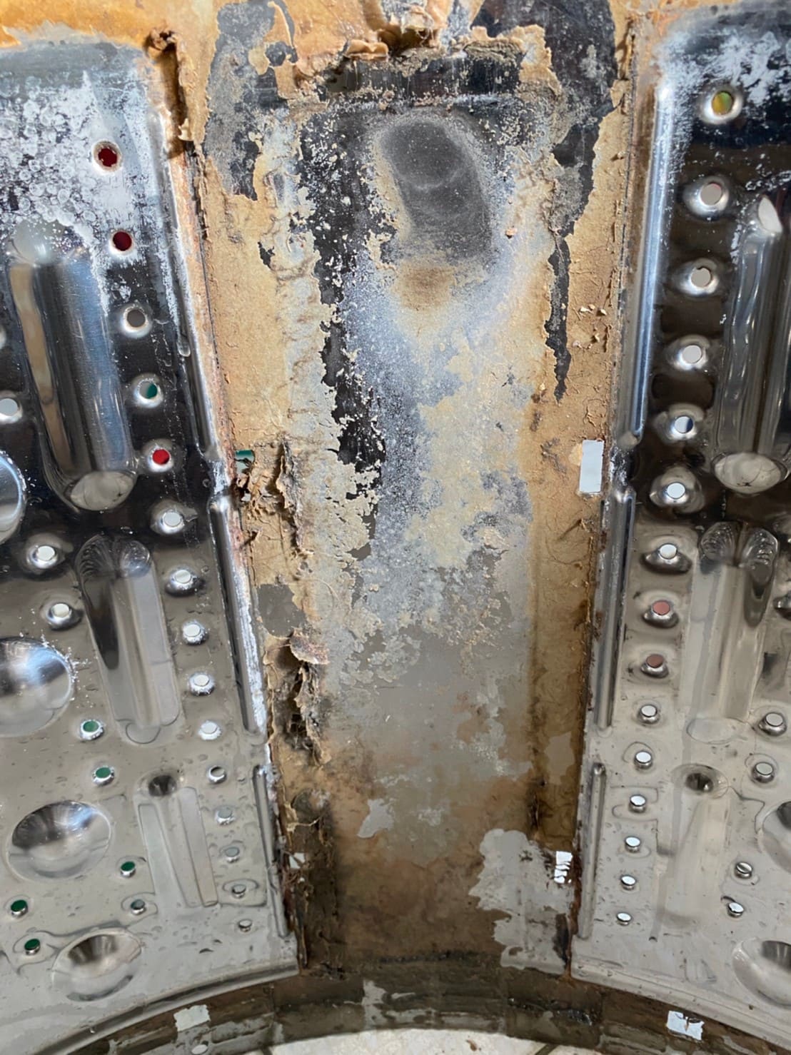 衣服洗完有污漬？你家的洗衣機乾淨嗎？