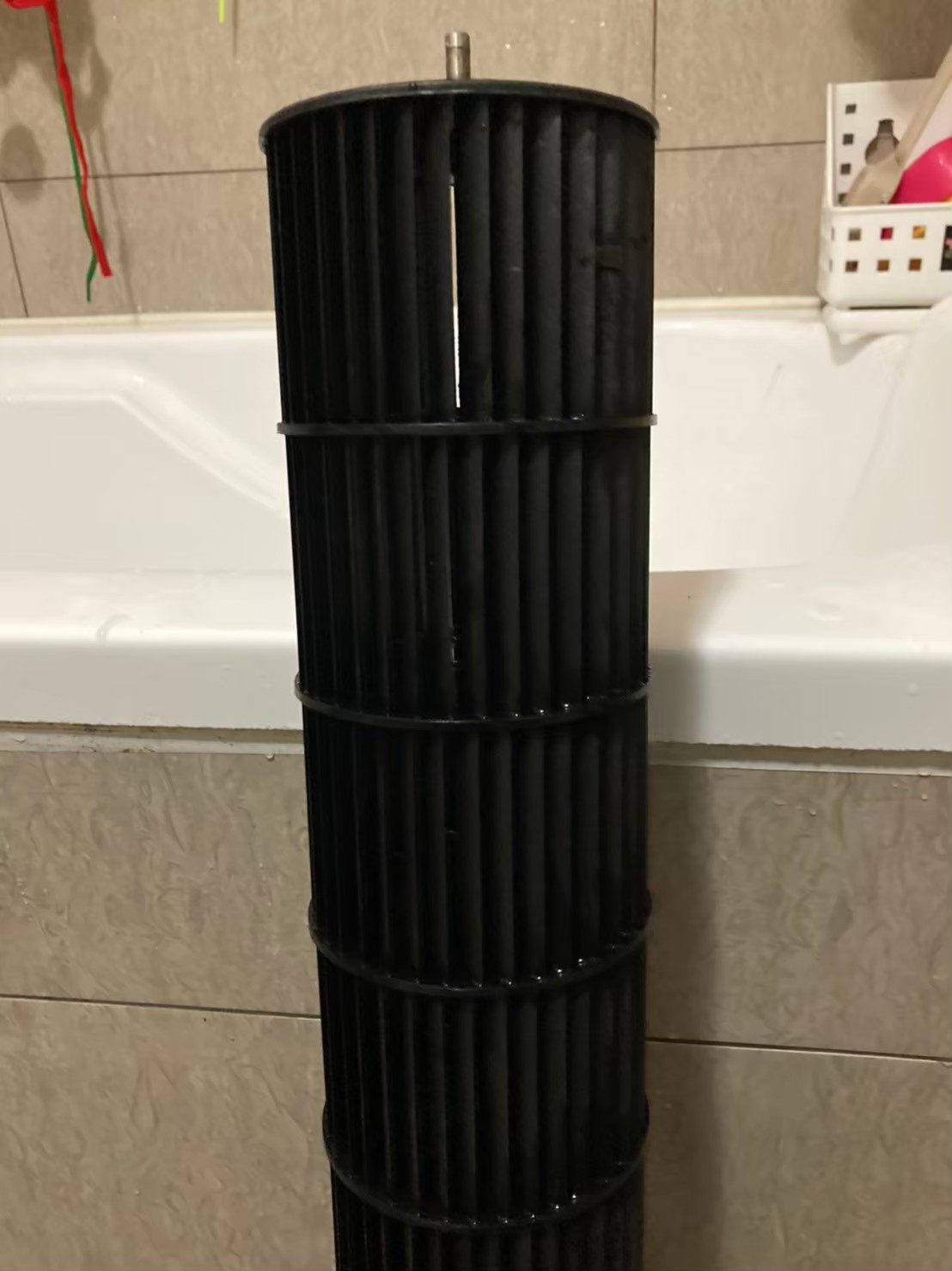 冷氣清洗之後，污垢、細菌統統都消失，居家防疫更安心！