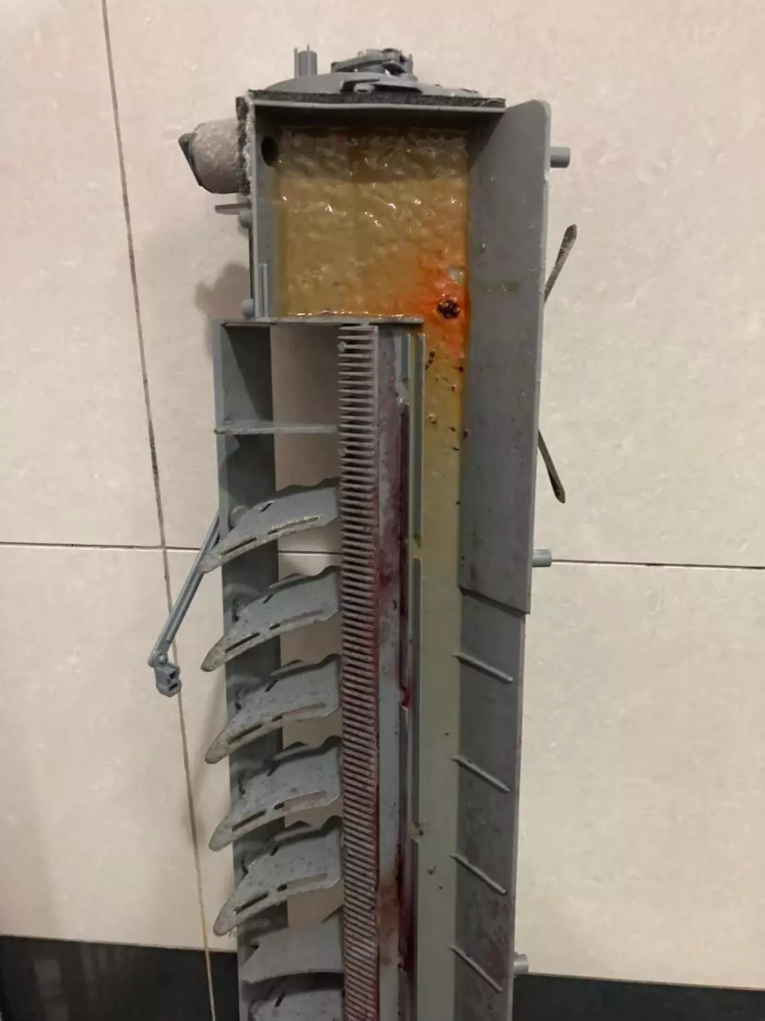 分離式冷氣清洗,分離式冷氣拆洗,分離式冷氣清潔