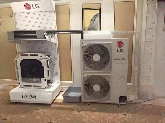 LG冷氣滴水是一件很麻煩的事，想開冷氣卻不能好好用，遇到這種情況怎麼辦？其實LG冷氣清洗就能輕鬆解決滴水問題，平常也可以定期做LG冷氣濾網清洗，讓冷氣可以一直維持在良好的狀態！